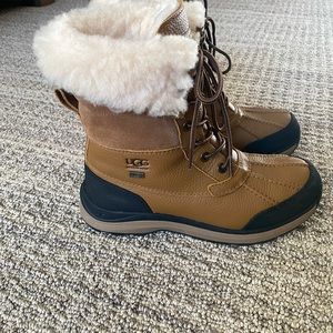 UGG ADIRONDACK III BOOT